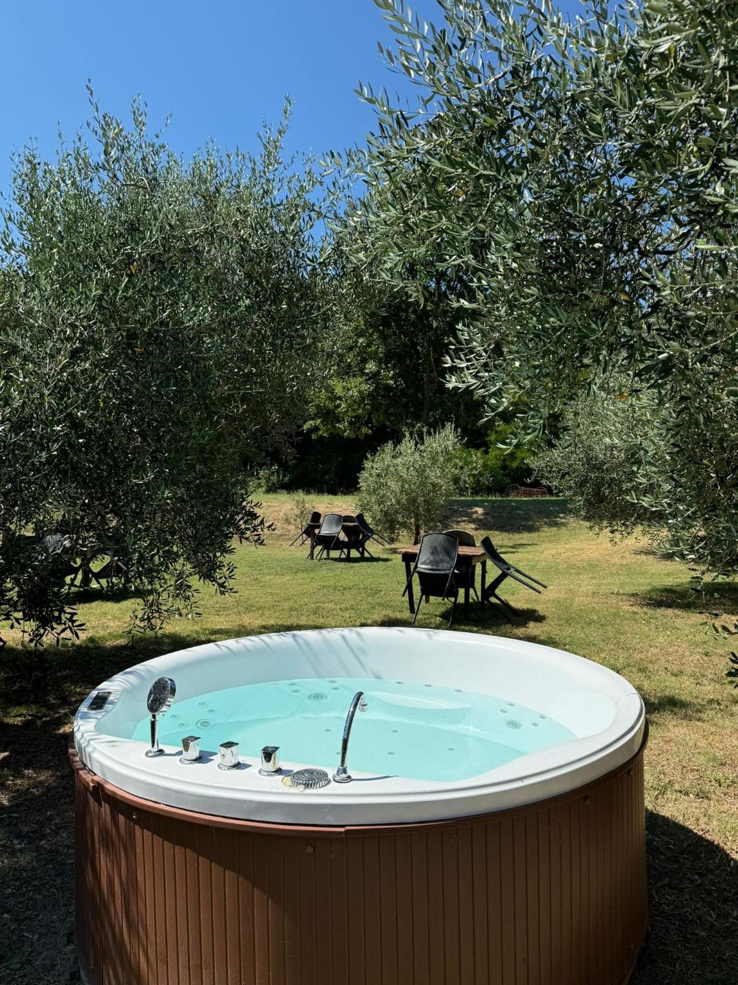 Agriturismo Diffuso Monte Oliveto Maggiore Chiusure Екстериор снимка